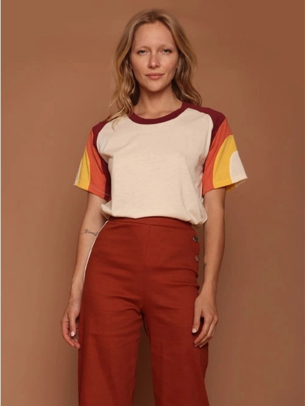 Modcloth Camp Collection retro lava lamp tee